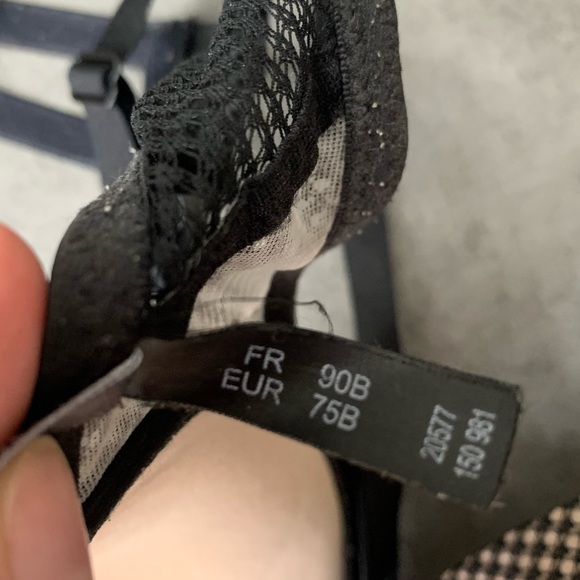 Rouge Gorge Gentle Push Up Bra Black Lace on Beige 34B - Picture 6 of 6